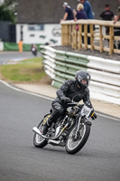 Vintage-motorcycle-club;eventdigitalimages;mallory-park;mallory-park-trackday-photographs;no-limits-trackdays;peter-wileman-photography;trackday-digital-images;trackday-photos;vmcc-festival-1000-bikes-photographs